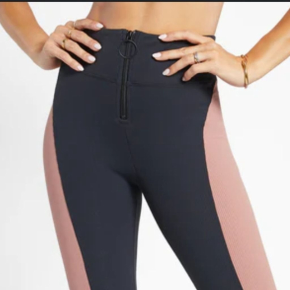 Koral Eternall Rib Biker Shorts Size Small Black Brown - Picture 1 of 7